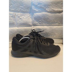 Nike Womens Revolution 4 908999-002 Black Running Shoes Sneakers Size 9
